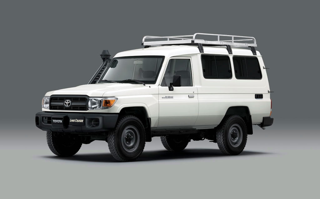 Základem vozidla je offroad Toyota Land Cruiser 78 vybavený vakcínovou chladničkou
